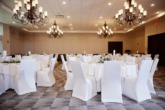 Rutva & Tom: Hindu Wedding at The Lodge at Geneva-on-the-Lake