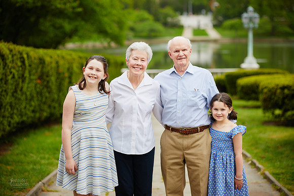 The L Family: Portrait Session at Wade Lagoon and the Cleveland Museum of Art
