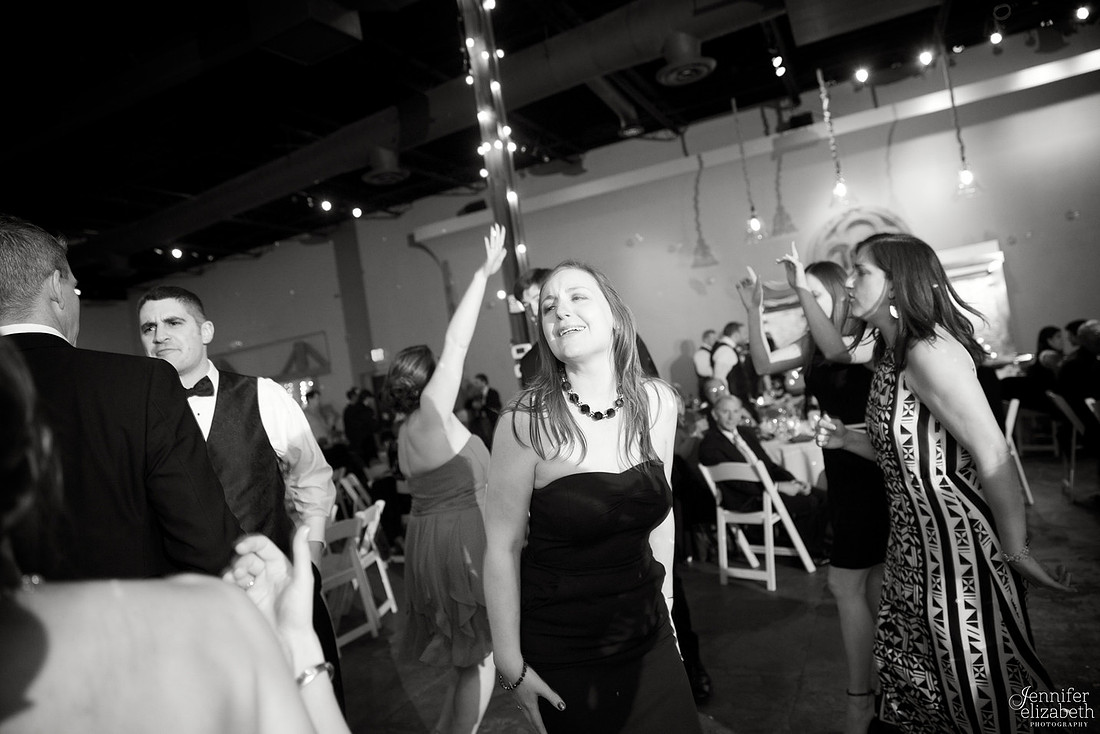 Tory & Hugh: November Wedding in Columbus, Ohio