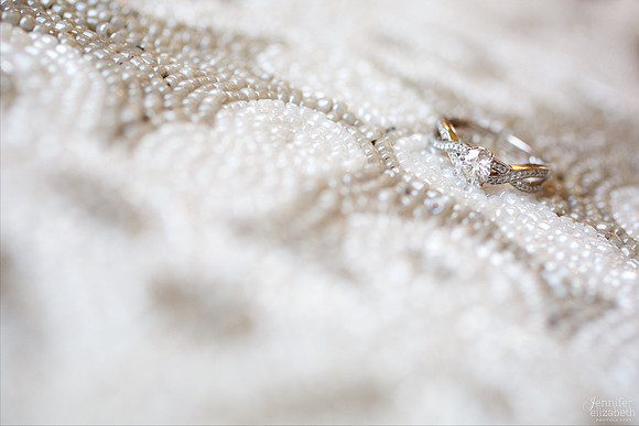 Jill & Tom: Engagement Session in Cleveland, Ohio