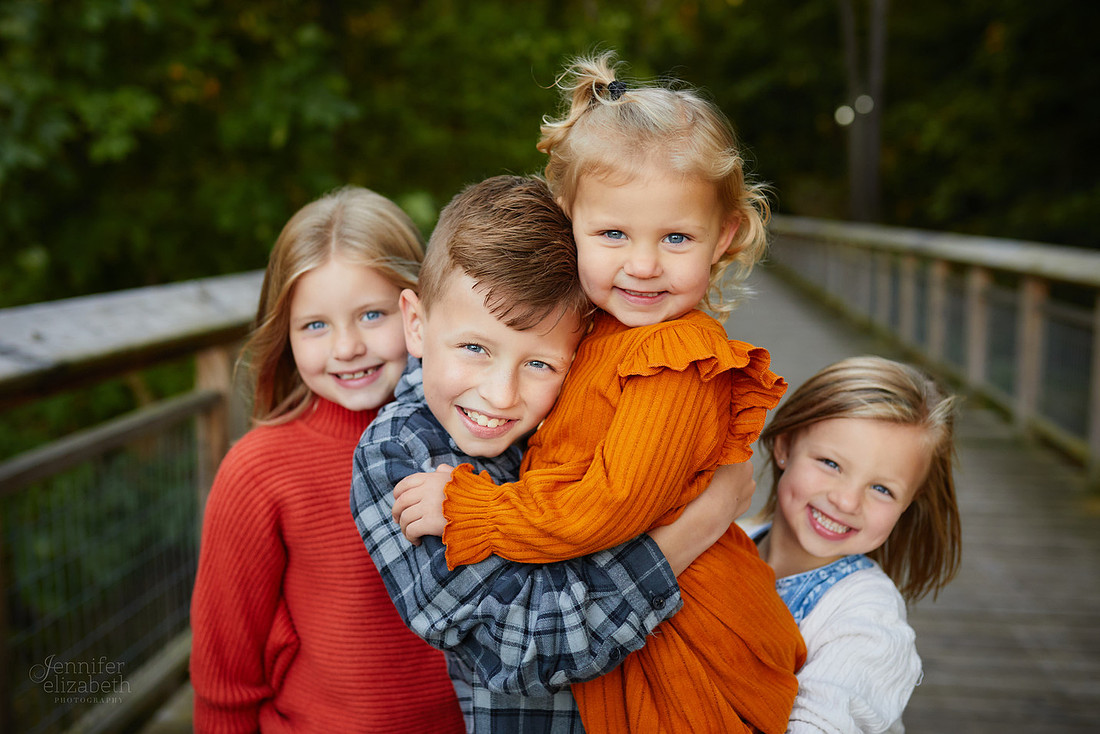 The S Family: Portrait Session in Middleburg Heights