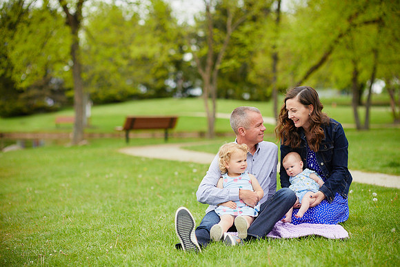 The S Family: Portrait Session at Homestead Park in Hilliard