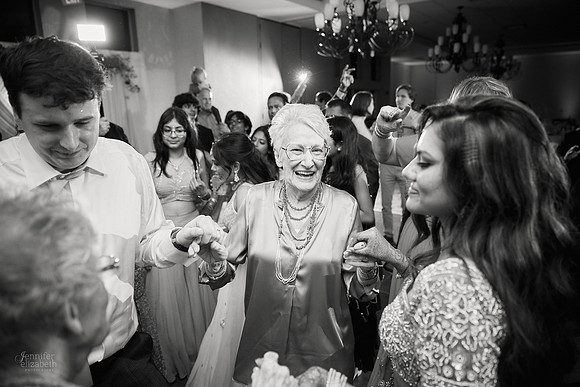 Rutva & Tom: Hindu Wedding at The Lodge at Geneva-on-the-Lake