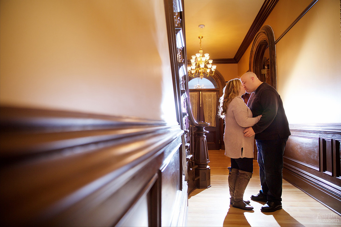 Jill & Tom: Engagement Session in Cleveland, Ohio