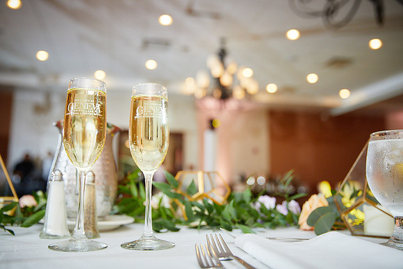 Rutva & Tom: Hindu Wedding at The Lodge at Geneva-on-the-Lake
