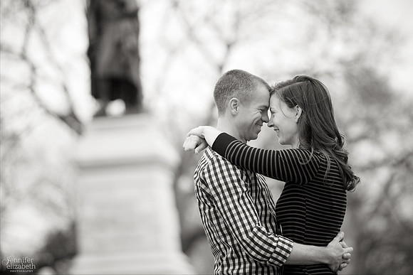 Megan & Bryan: Engagement Session in Columbus, Ohio