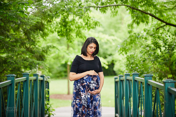Aanchal: Maternity Session at Pepper Pike Park in Pepper Pike