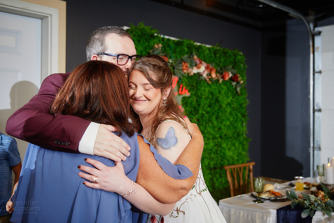 Maria & Matt: Wedding at Kingsville Lodge
