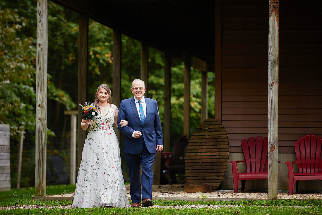 Maria & Matt: Wedding at Kingsville Lodge