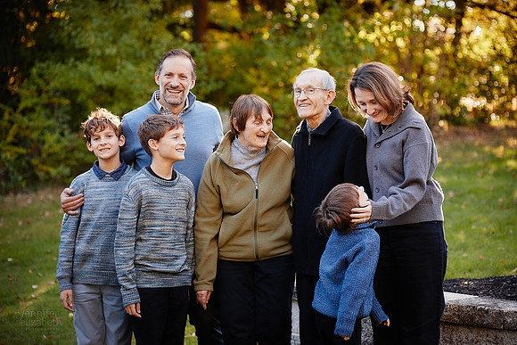 The T Family: Portrait Session in Pepper Pike Park and Beachwood