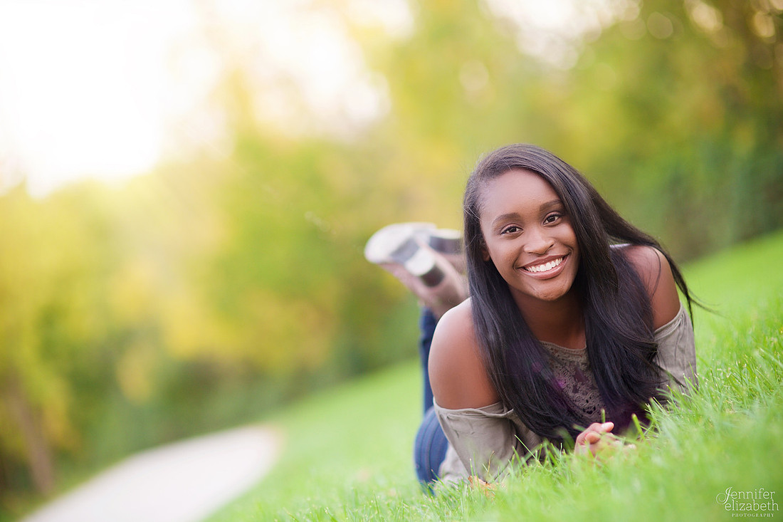 Kiara: Senior Portrait Session in Worthington, Ohio