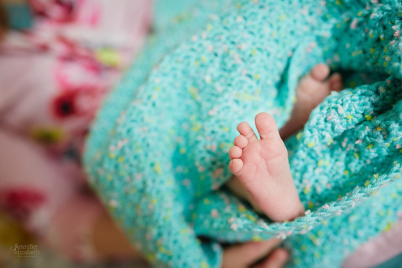 Baby M: Lifestyle At Home Newborn Session in Bay Village