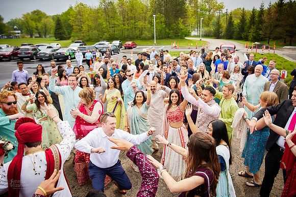 Rutva & Tom: Hindu Wedding at The Lodge at Geneva-on-the-Lake