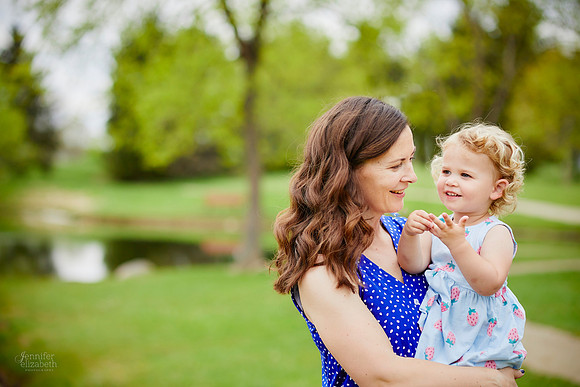 The S Family: Portrait Session at Homestead Park in Hilliard