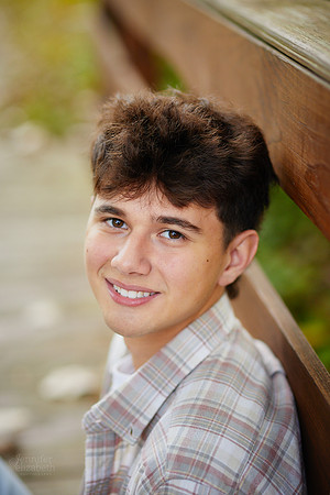 Lucas: Senior Session at Hudson Springs Park