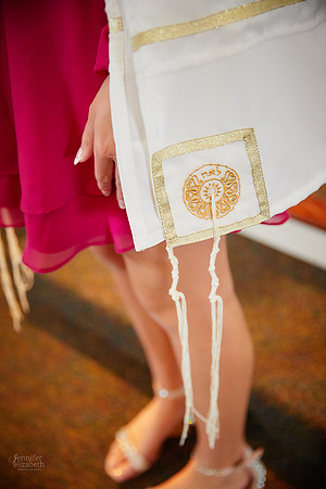 Meredith: Bat Mitzvah in New Albany, Ohio at Temple Beth Shalom and the New Albany Country Club
