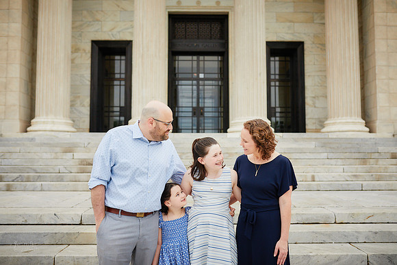 The L Family: Portrait Session at Wade Lagoon and the Cleveland Museum of Art