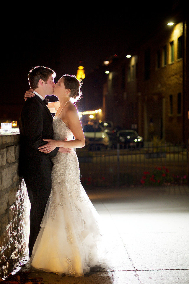 Tory & Hugh: November Wedding in Columbus, Ohio