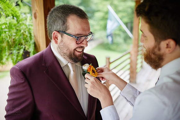 Maria & Matt: Wedding at Kingsville Lodge