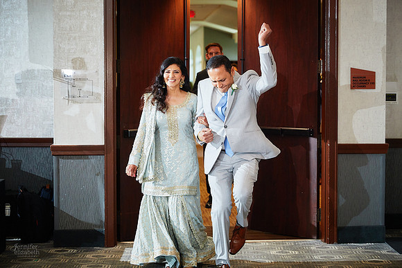 Rutva & Tom: Hindu Wedding at The Lodge at Geneva-on-the-Lake