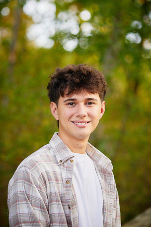 Lucas: Senior Session at Hudson Springs Park
