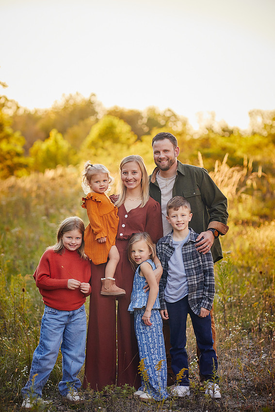 The S Family: Portrait Session in Middleburg Heights