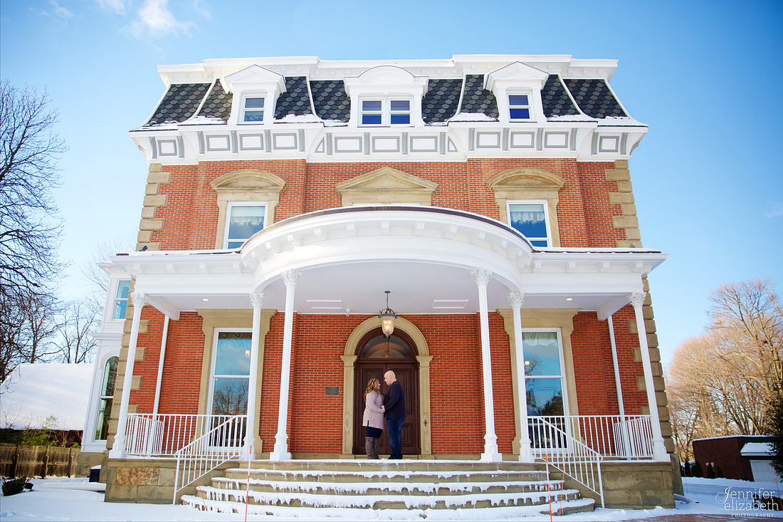 Jill & Tom: Engagement Session in Cleveland, Ohio