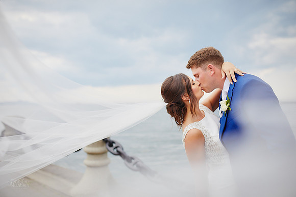 Stephanie & Tom: Wedding at Lago Custom Events at Aloft Cleveland Downtown
