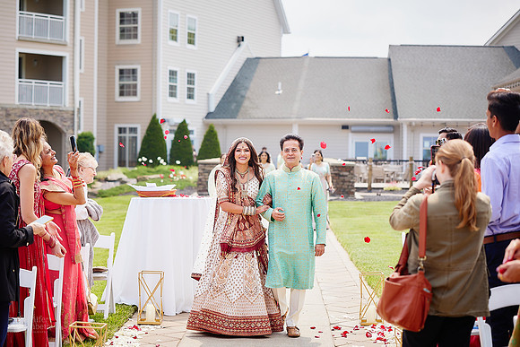 Rutva & Tom: Hindu Wedding at The Lodge at Geneva-on-the-Lake