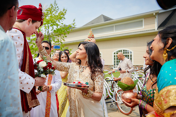 Rutva & Tom: Hindu Wedding at The Lodge at Geneva-on-the-Lake