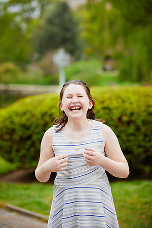 The L Family: Portrait Session at Wade Lagoon and the Cleveland Museum of Art