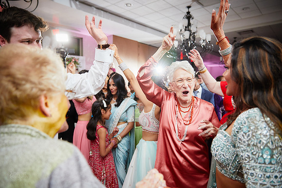 Rutva & Tom: Hindu Wedding at The Lodge at Geneva-on-the-Lake