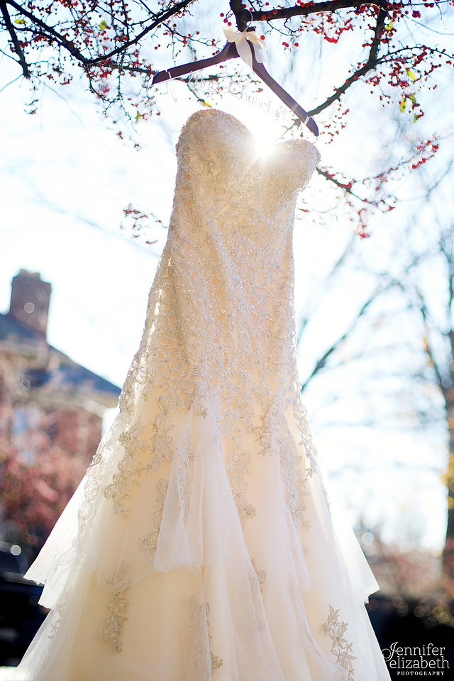 Tory & Hugh: November Wedding in Columbus, Ohio