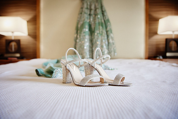 Rutva & Tom: Hindu Wedding at The Lodge at Geneva-on-the-Lake