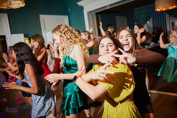 Meredith: Bat Mitzvah in New Albany, Ohio at Temple Beth Shalom and the New Albany Country Club