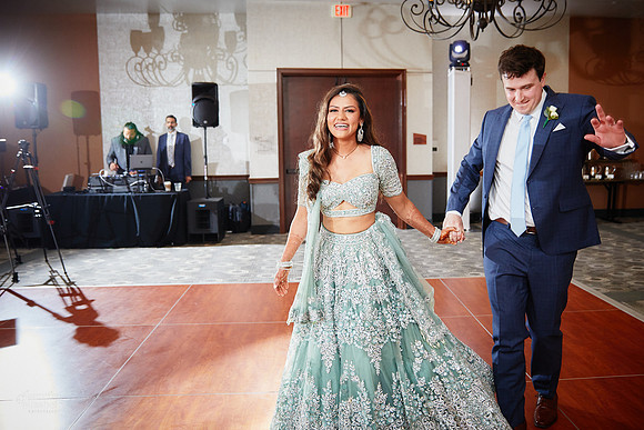 Rutva & Tom: Hindu Wedding at The Lodge at Geneva-on-the-Lake