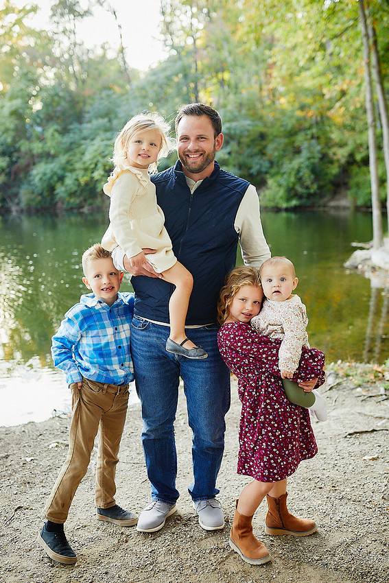 The S Family: Portrait Session at Coe Lake in Berea