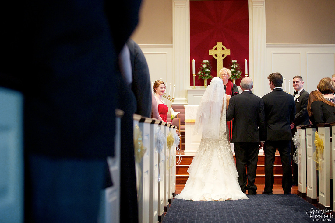 Tory & Hugh: November Wedding in Columbus, Ohio