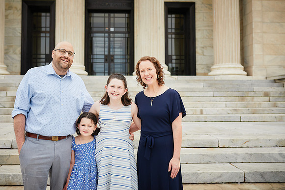 The L Family: Portrait Session at Wade Lagoon and the Cleveland Museum of Art