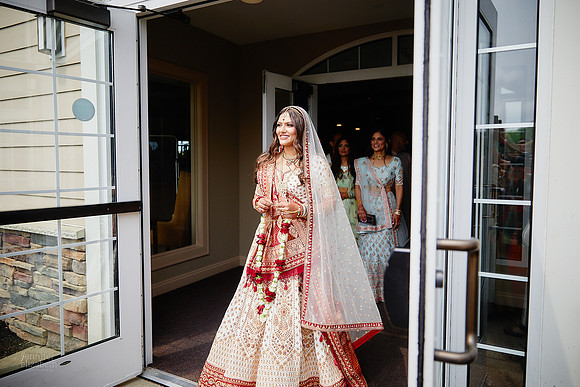 Rutva & Tom: Hindu Wedding at The Lodge at Geneva-on-the-Lake