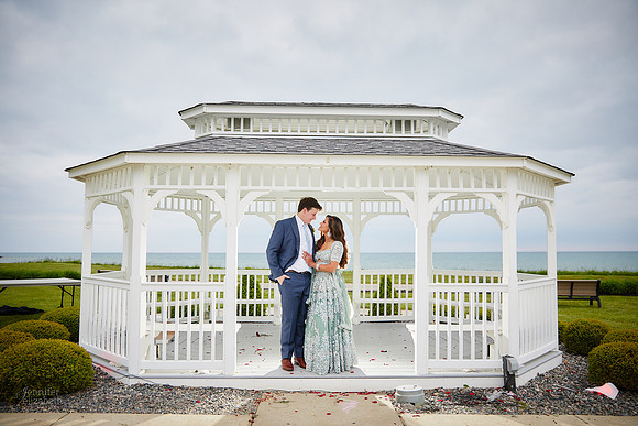 Rutva & Tom: Hindu Wedding at The Lodge at Geneva-on-the-Lake