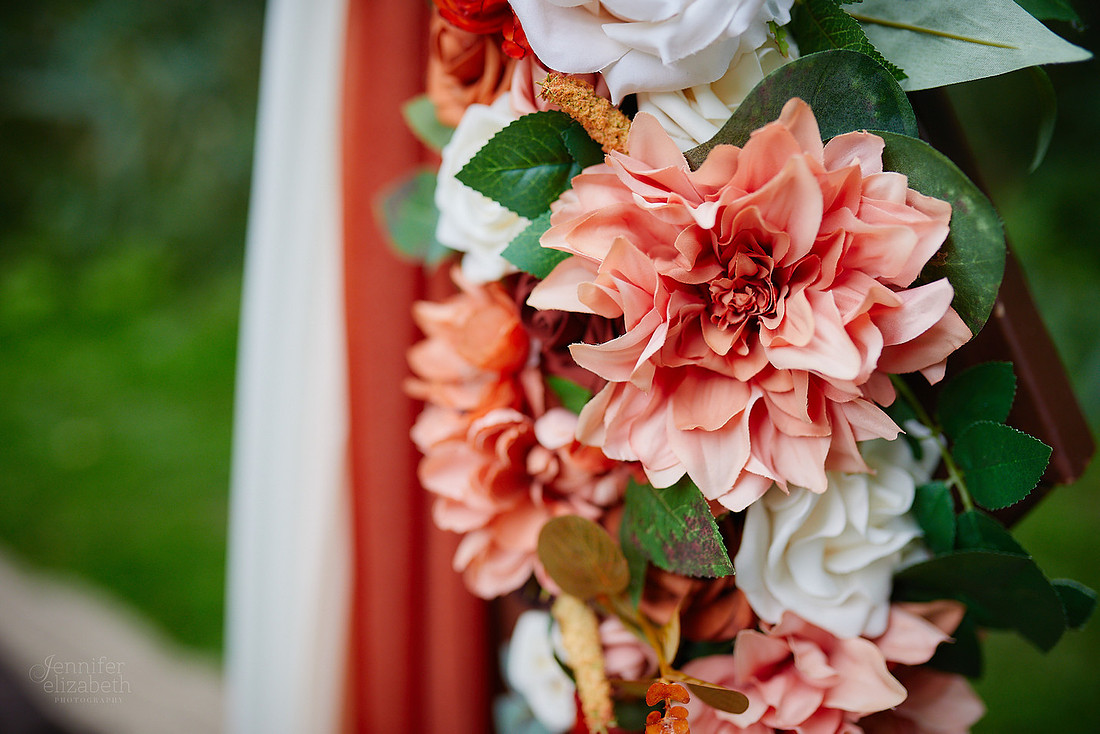 Maria & Matt: Wedding at Kingsville Lodge
