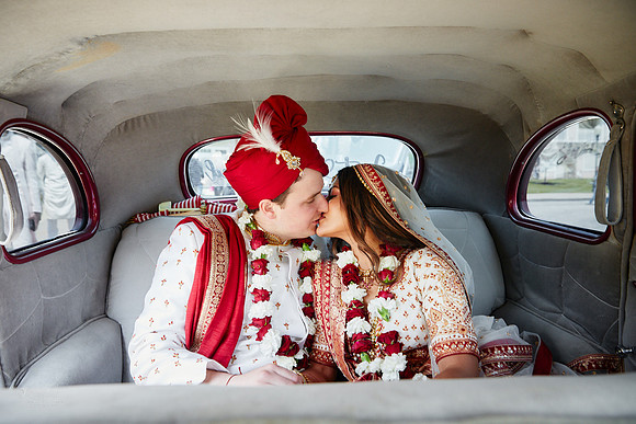 Rutva & Tom: Hindu Wedding at The Lodge at Geneva-on-the-Lake