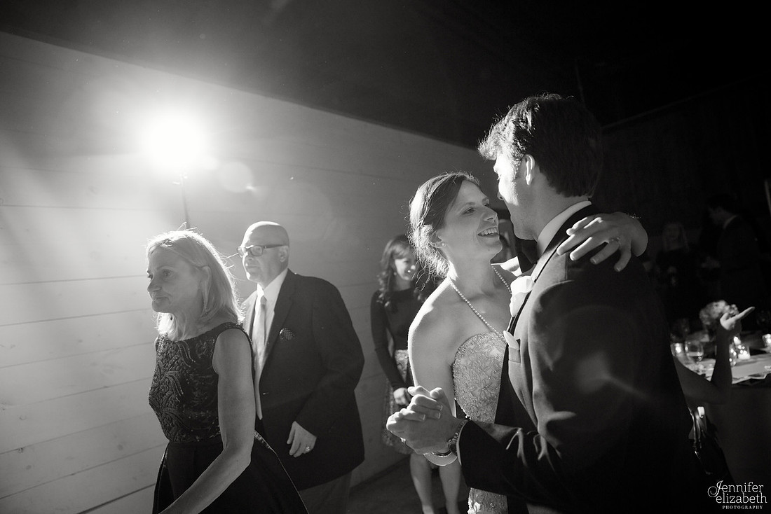 Tory & Hugh: November Wedding in Columbus, Ohio