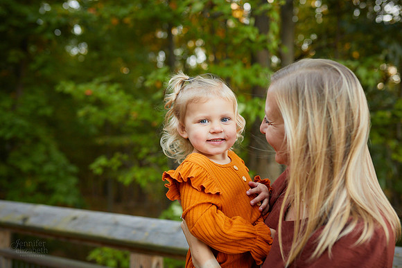 The S Family: Portrait Session in Middleburg Heights