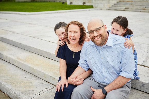 The L Family: Portrait Session at Wade Lagoon and the Cleveland Museum of Art