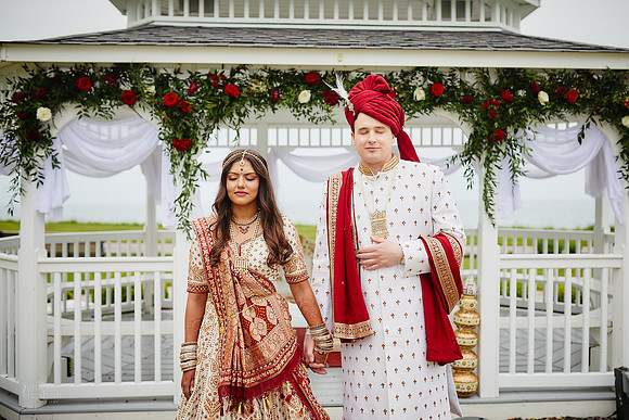 Rutva & Tom: Hindu Wedding at The Lodge at Geneva-on-the-Lake