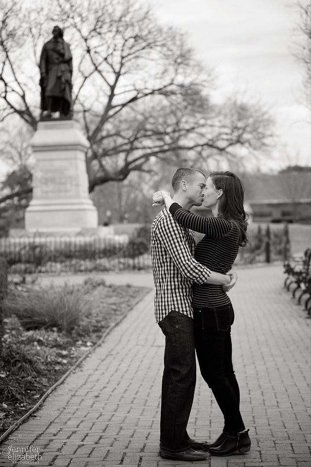 Megan & Bryan: Engagement Session in Columbus, Ohio