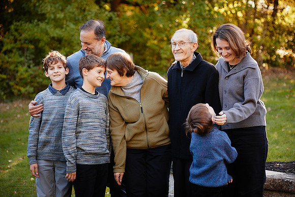The T Family: Portrait Session in Pepper Pike Park and Beachwood
