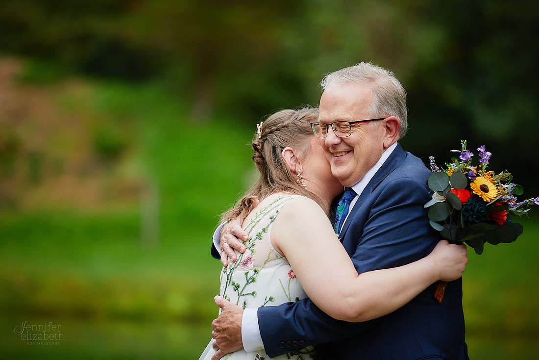 Maria & Matt: Wedding at Kingsville Lodge